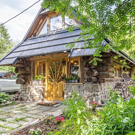 Szalas Zornica Сasa de vacaciones *